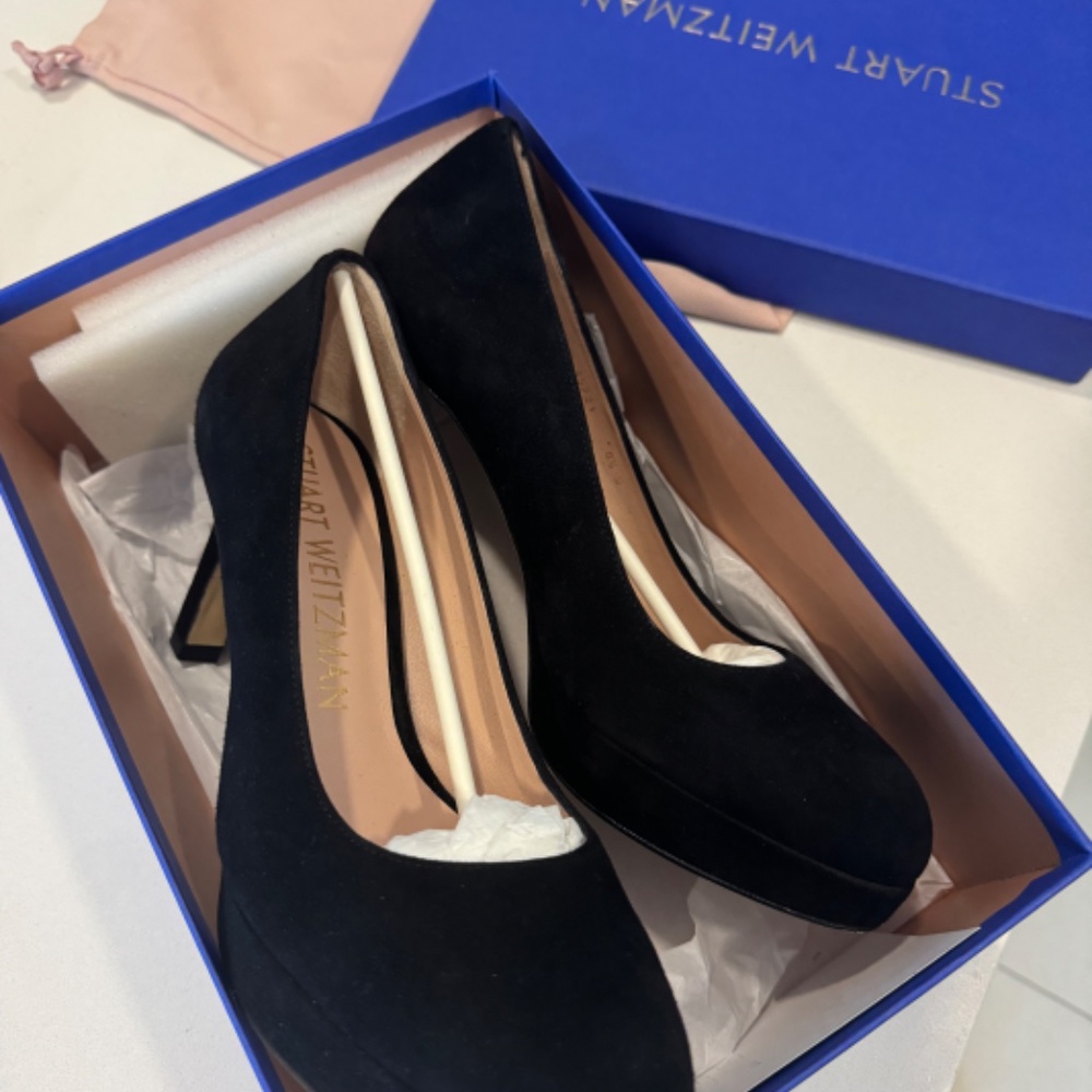 STUART WEITZMAN Larsa Suede Platform Pump in Black 8.5B / 39 - Brand New